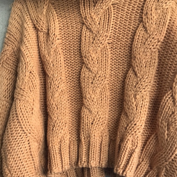 TULAROSA | Women’s Size Large Brown Chunky Cable Knit Sweater Hoodie - Picture 4 of 9